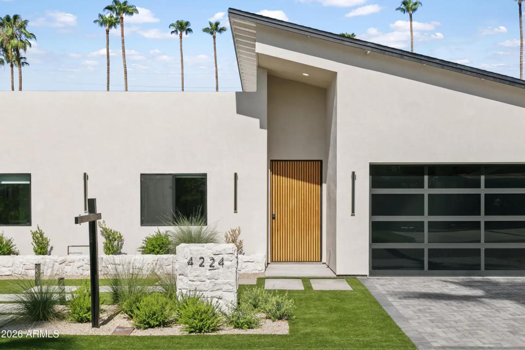 Real Estate Picture 2