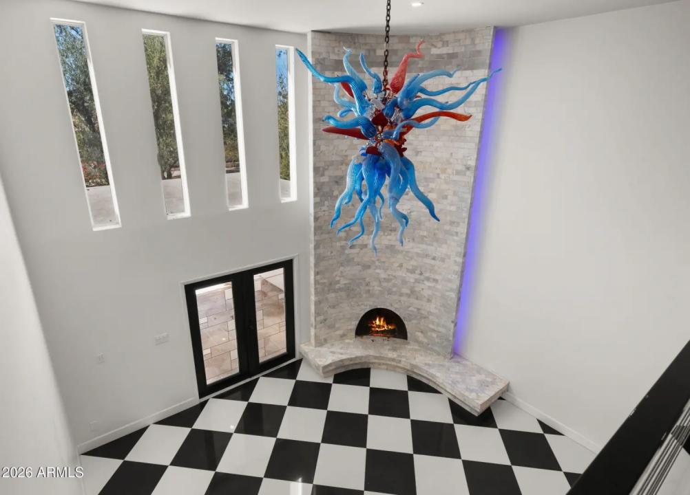 Real Estate Picture 43