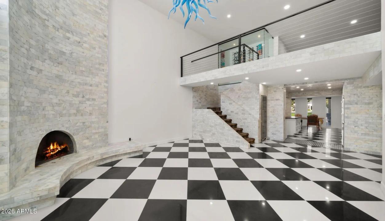 Real Estate Picture 34