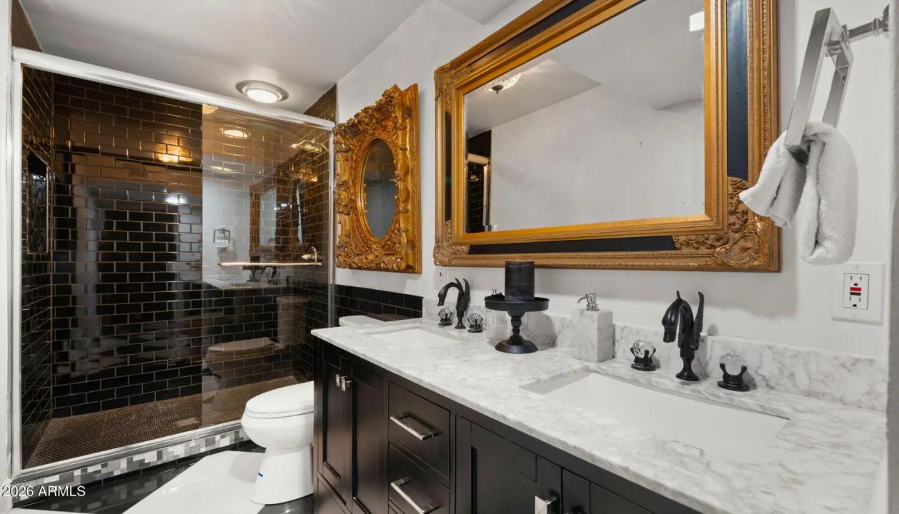 Real Estate Picture 21