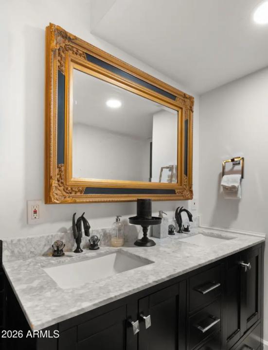 Real Estate Picture 22