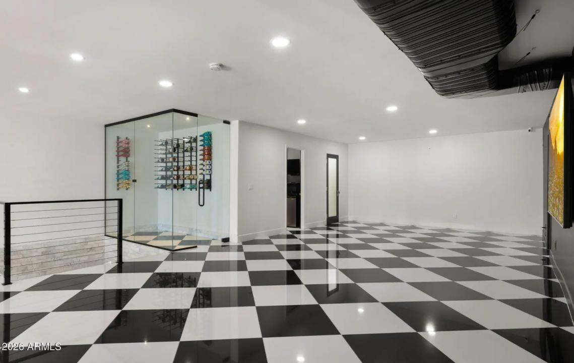 Real Estate Picture 38