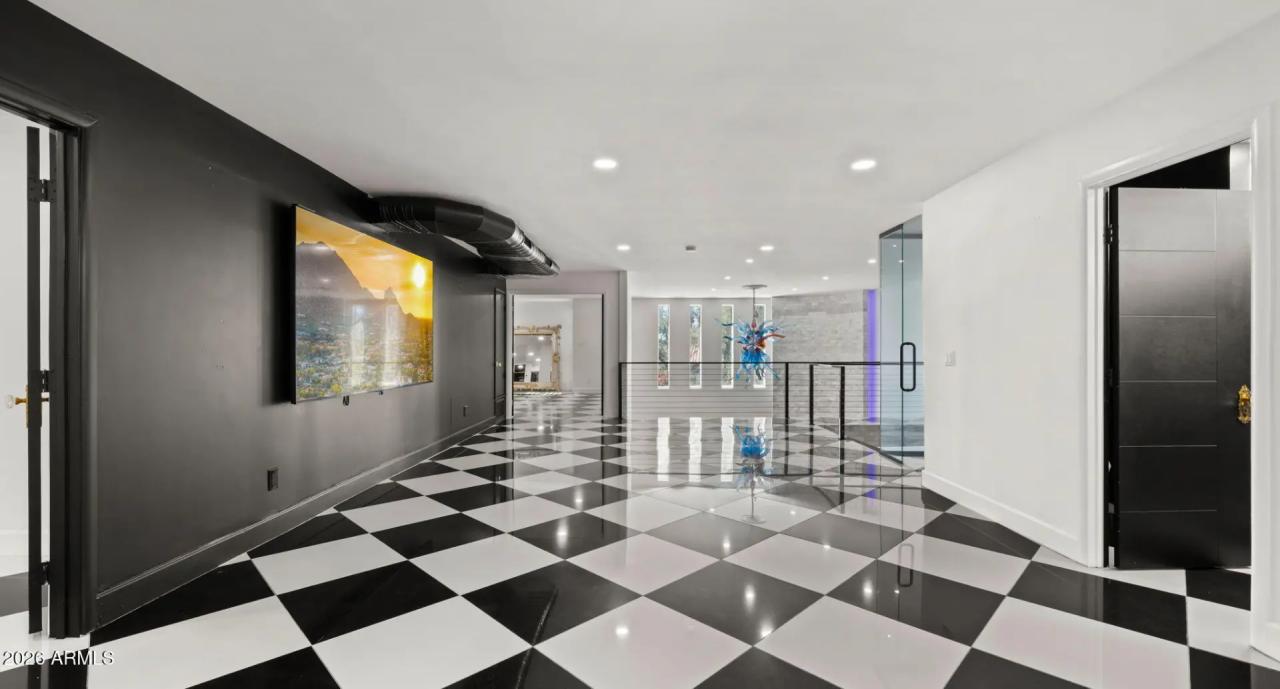 Real Estate Picture 42