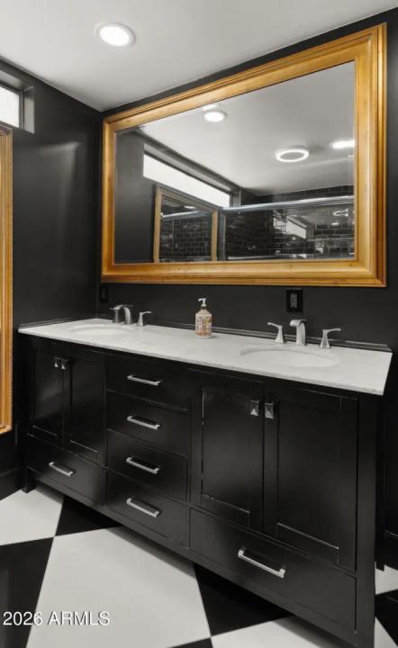 Real Estate Picture 45