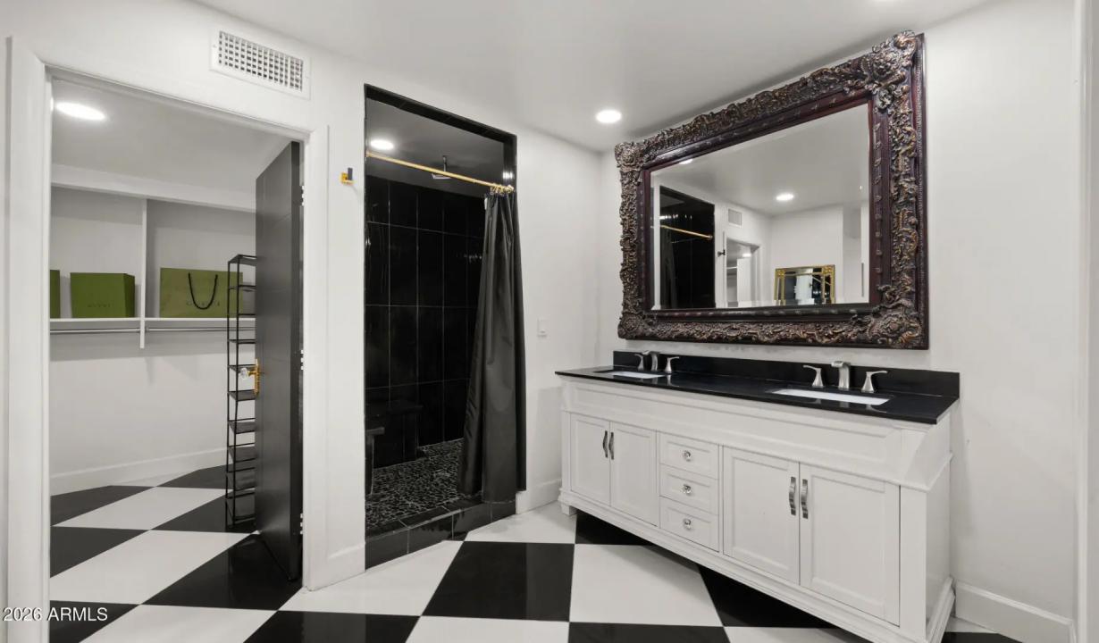 Real Estate Picture 56