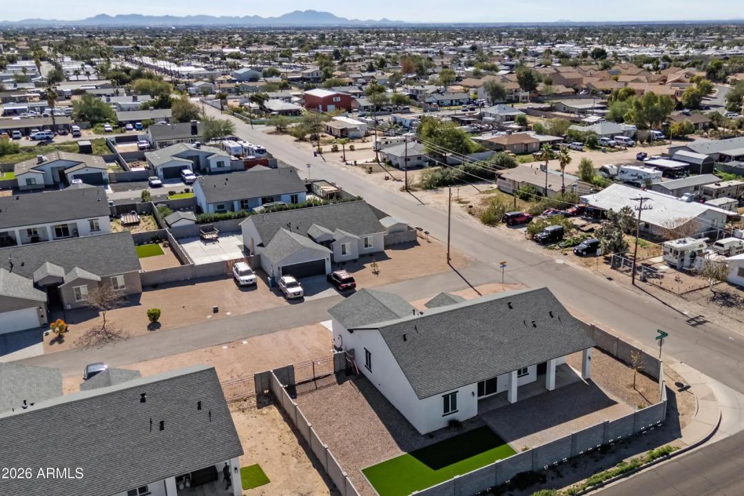 Real Estate Picture 44