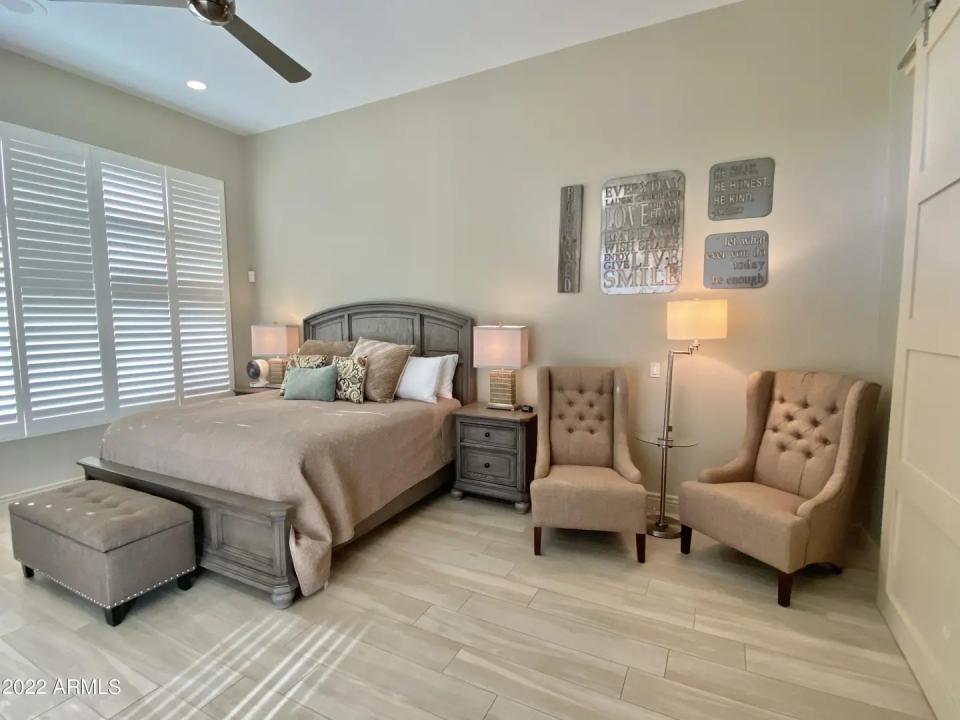 Real Estate Picture 15