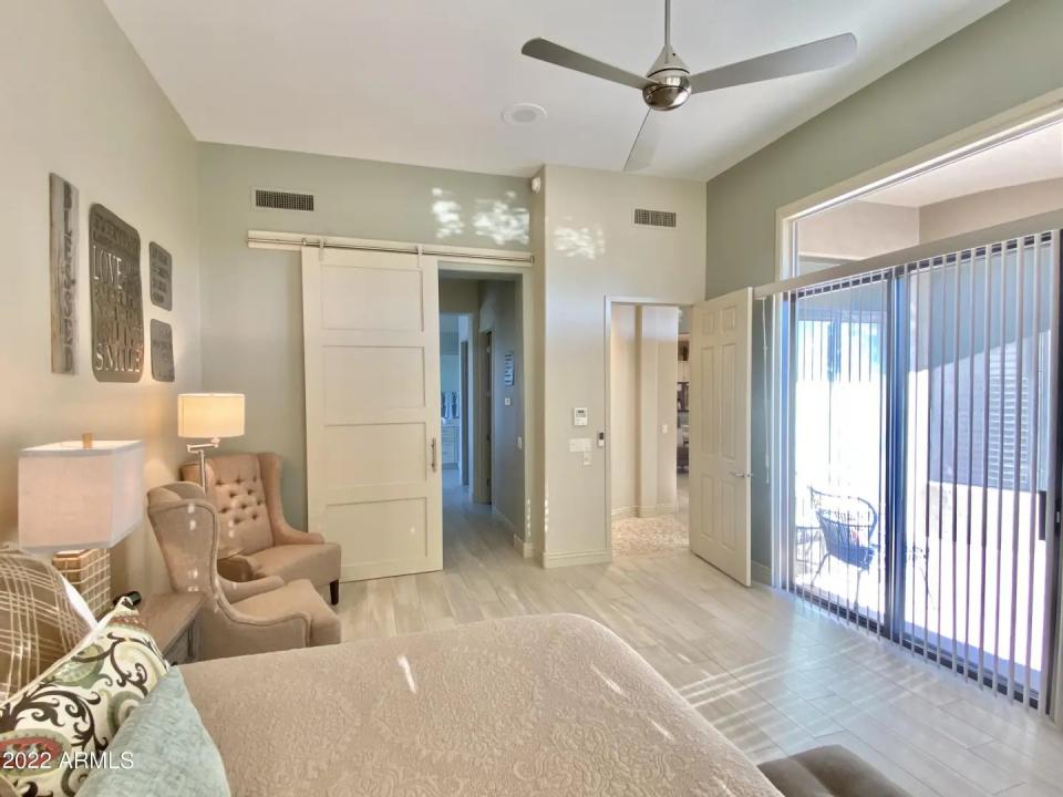 Real Estate Picture 16