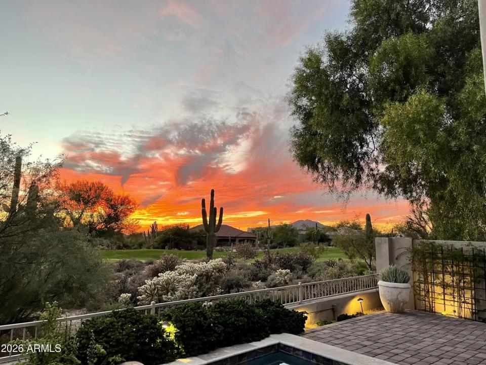 Real Estate Picture 2