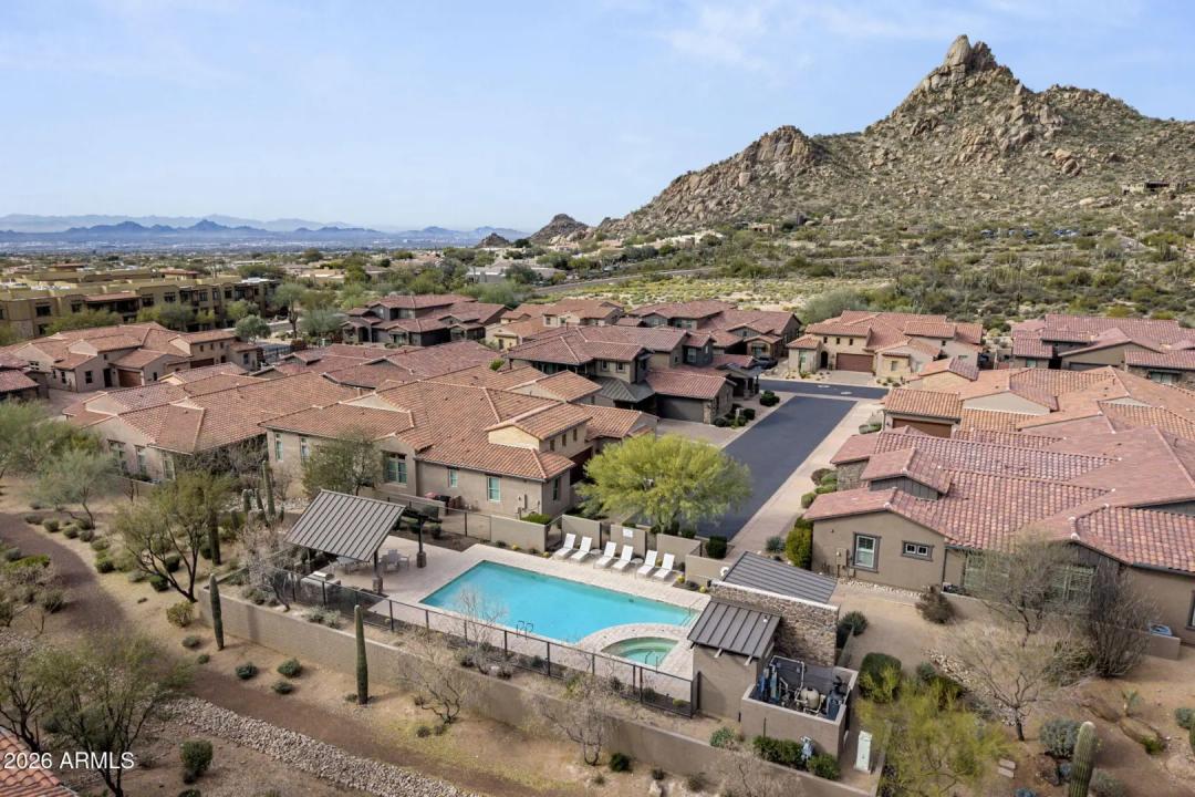 Real Estate Picture 42