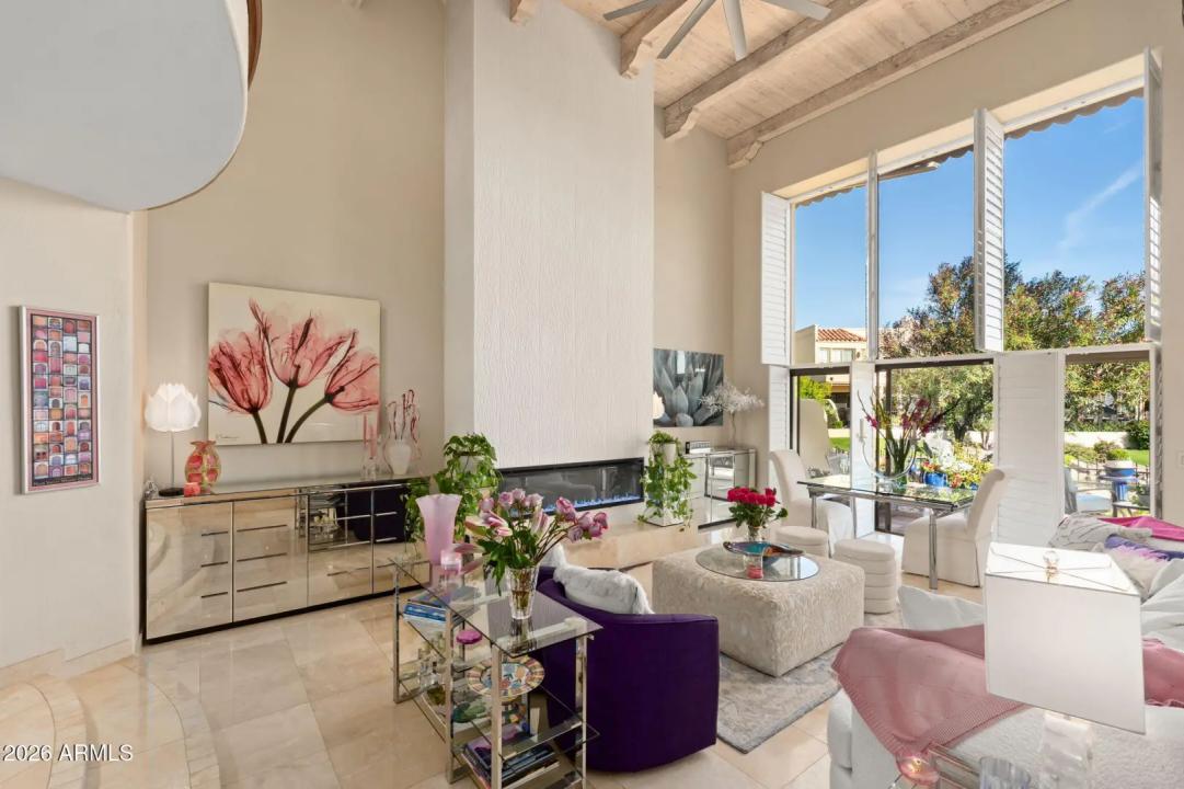 Real Estate Picture 5