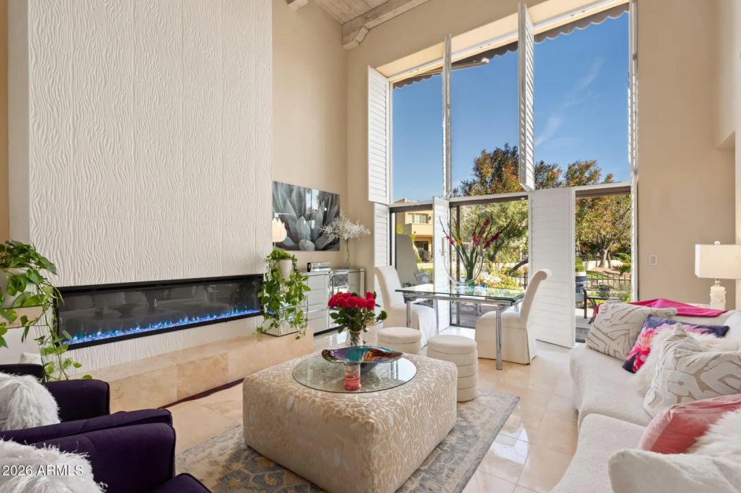 Real Estate Picture 6