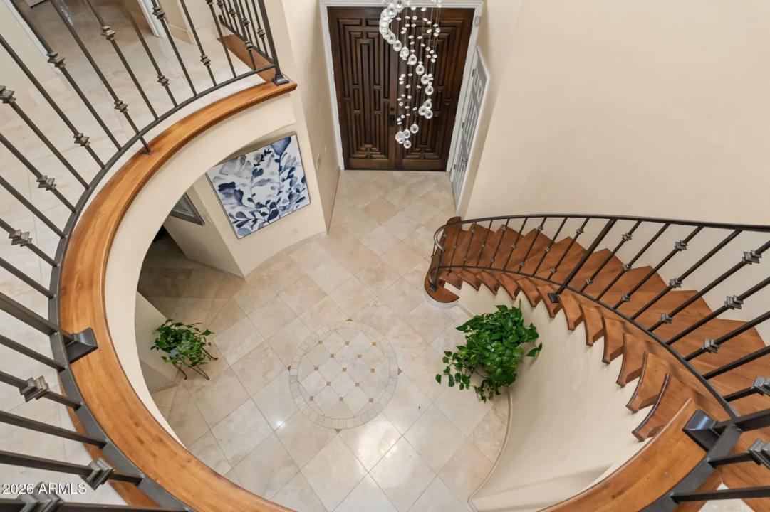 Real Estate Picture 20