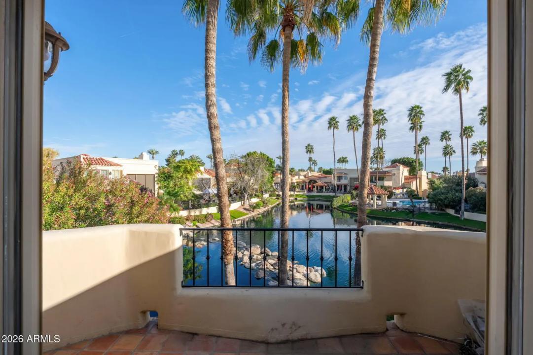 Real Estate Picture 23