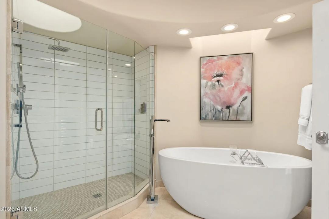 Real Estate Picture 27