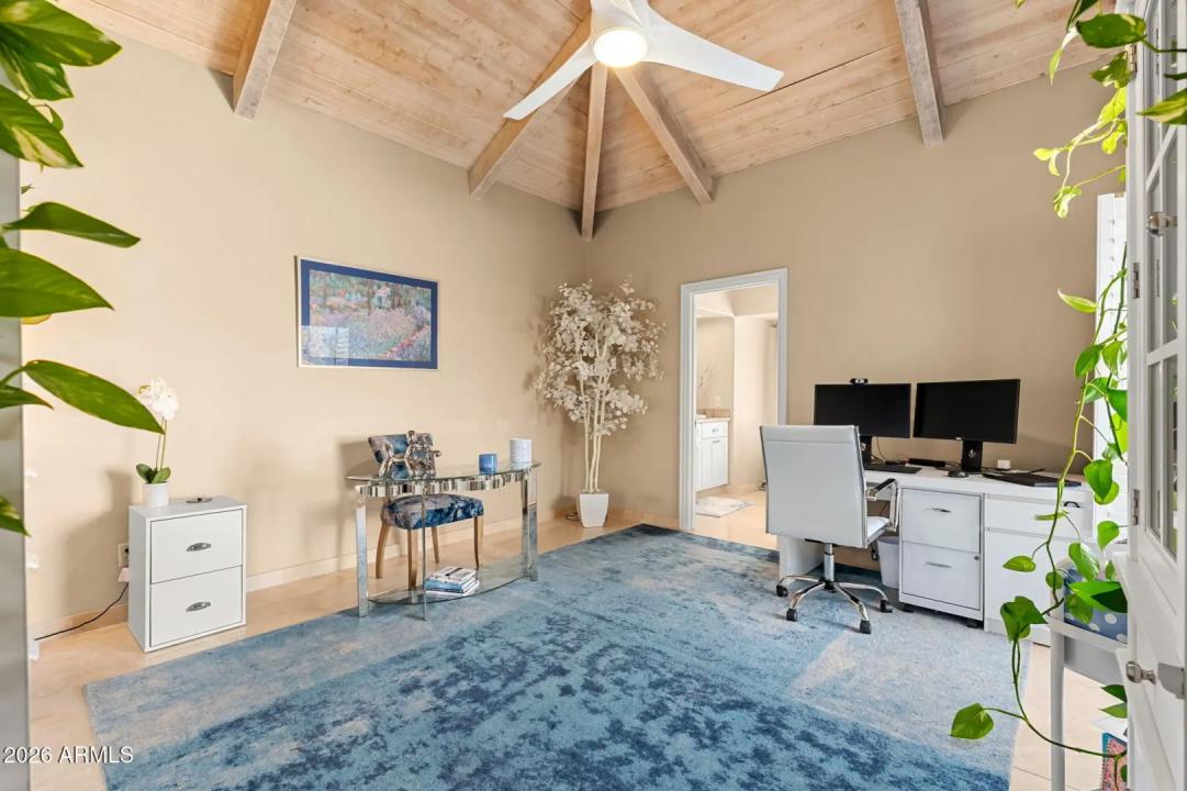 Real Estate Picture 28