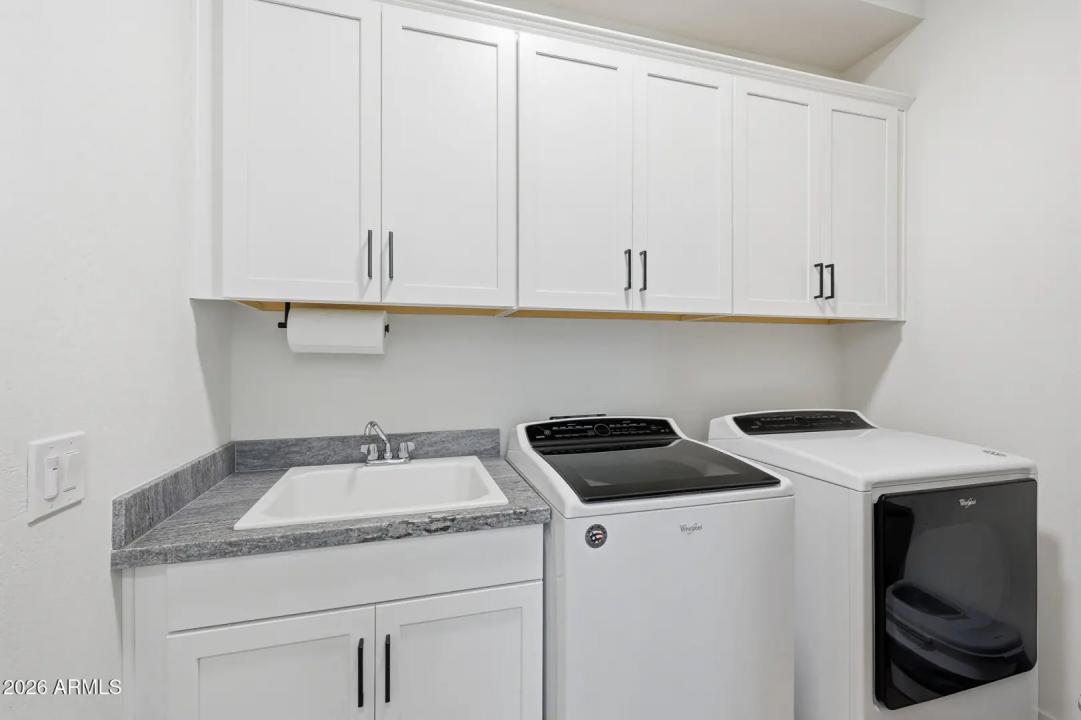 Real Estate Picture 25