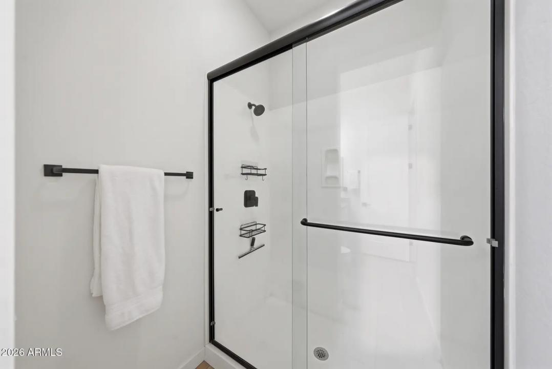 Real Estate Picture 28