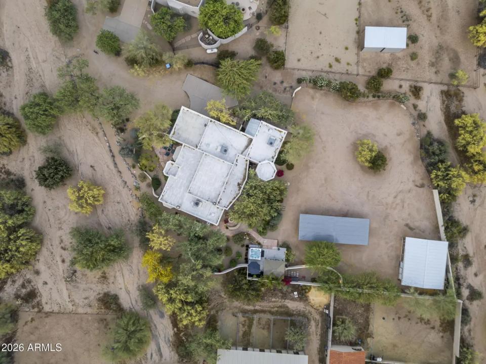 Real Estate Picture 2