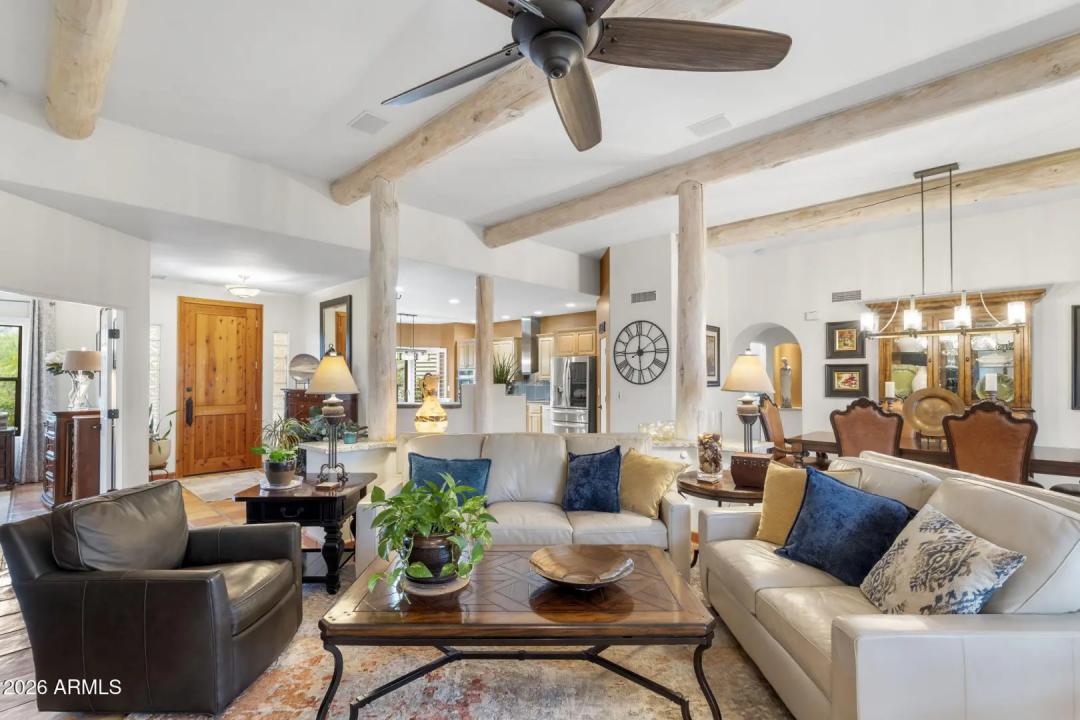 Real Estate Picture 13