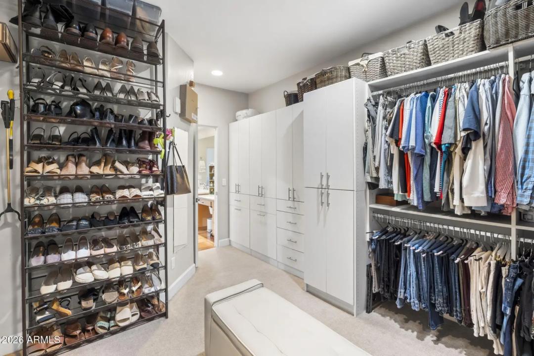 Real Estate Picture 25