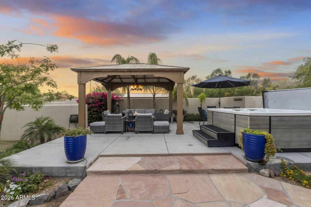 Real Estate Picture 37