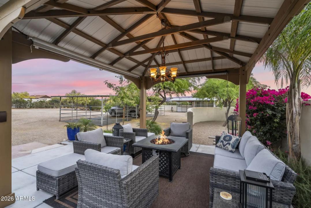 Real Estate Picture 38