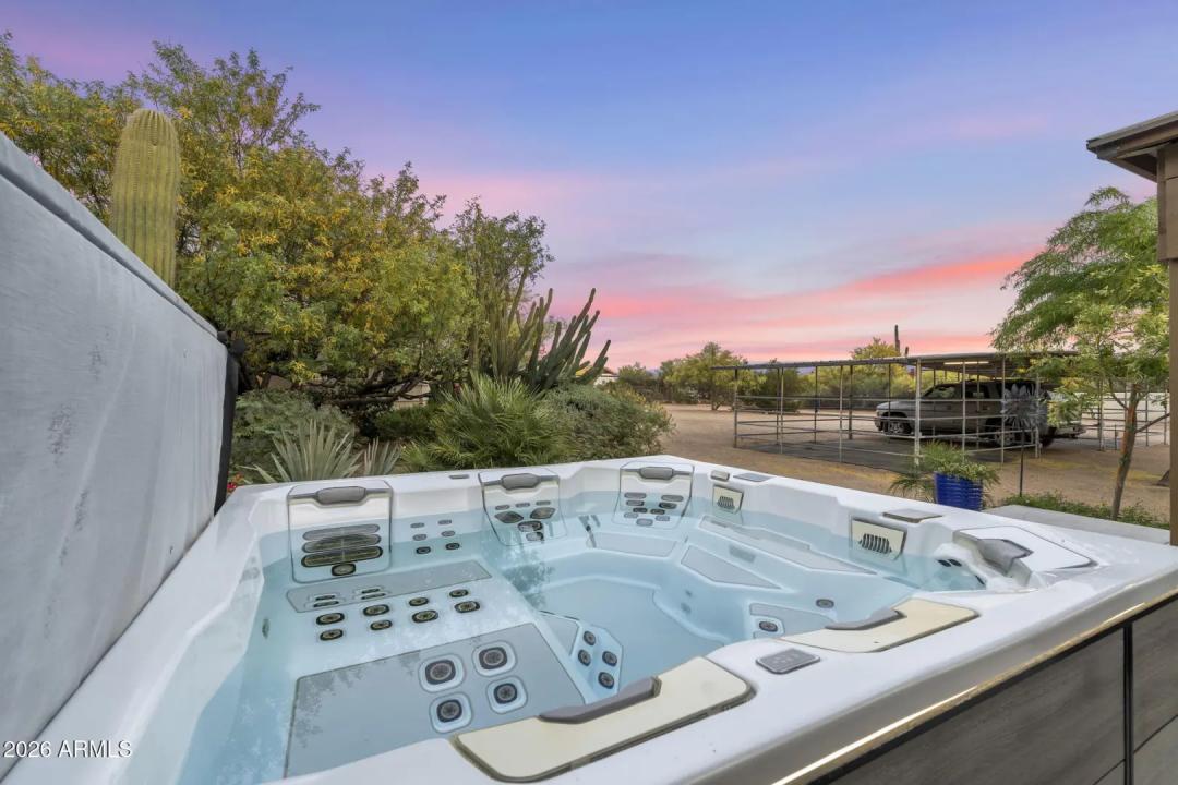 Real Estate Picture 39