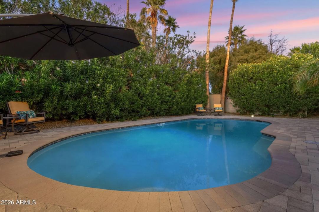 Real Estate Picture 43