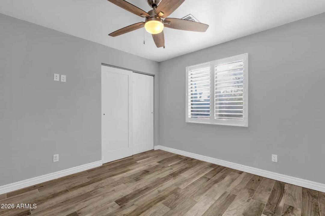 Real Estate Picture 35