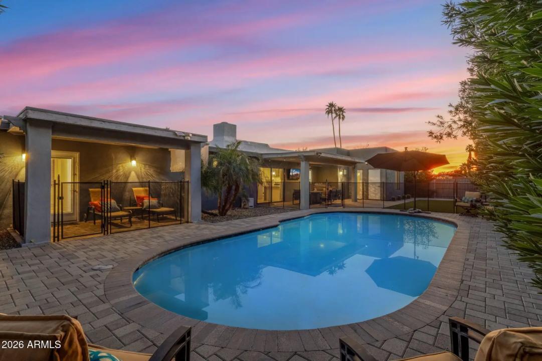 Real Estate Picture 38