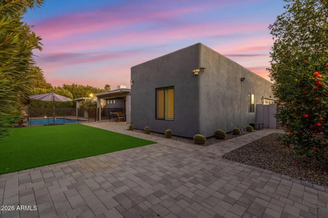 Real Estate Picture 47