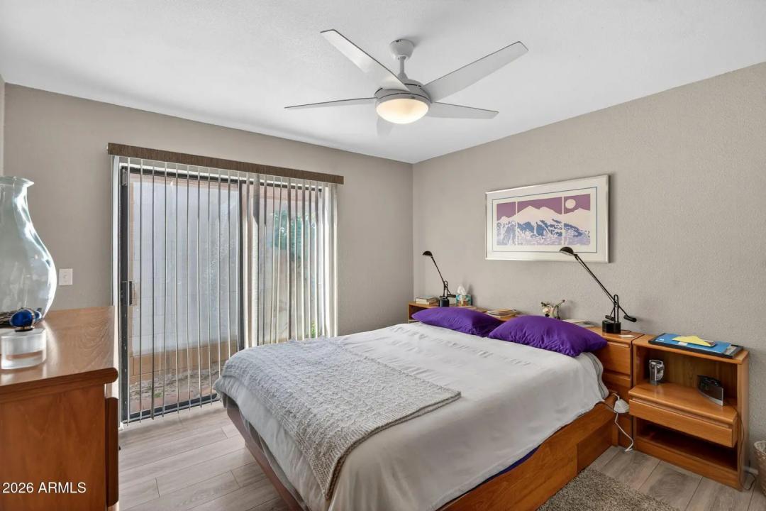 Real Estate Picture 13