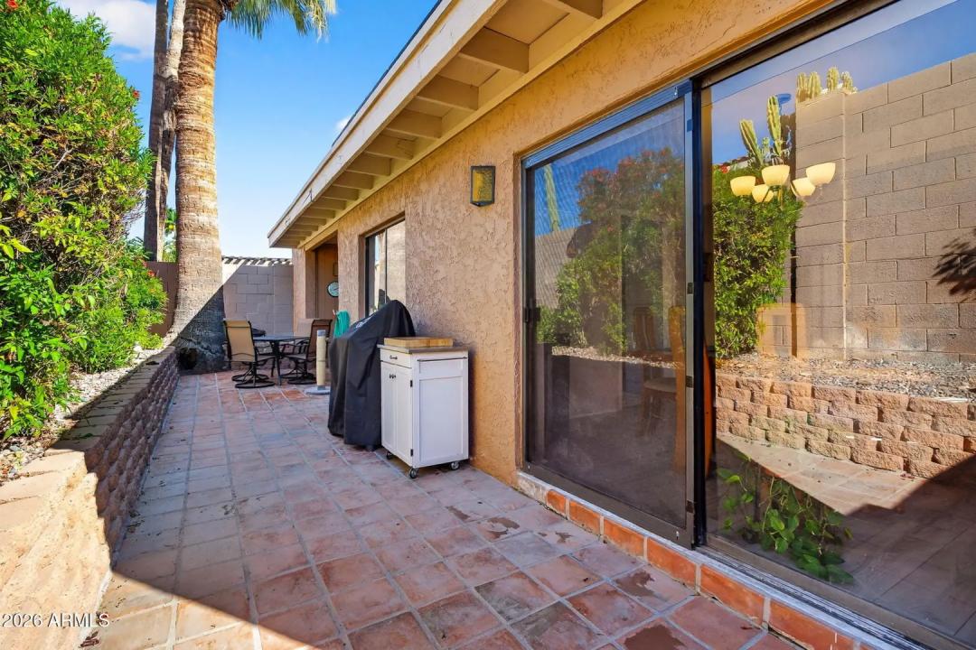 Real Estate Picture 17