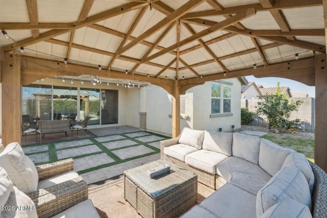 Real Estate Picture 27