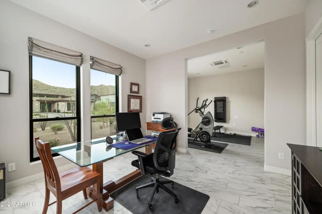 Real Estate Picture 33