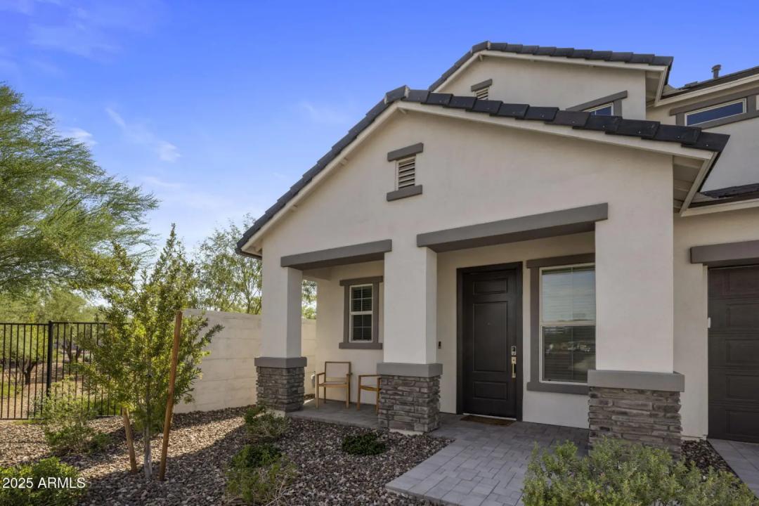 Real Estate Picture 2