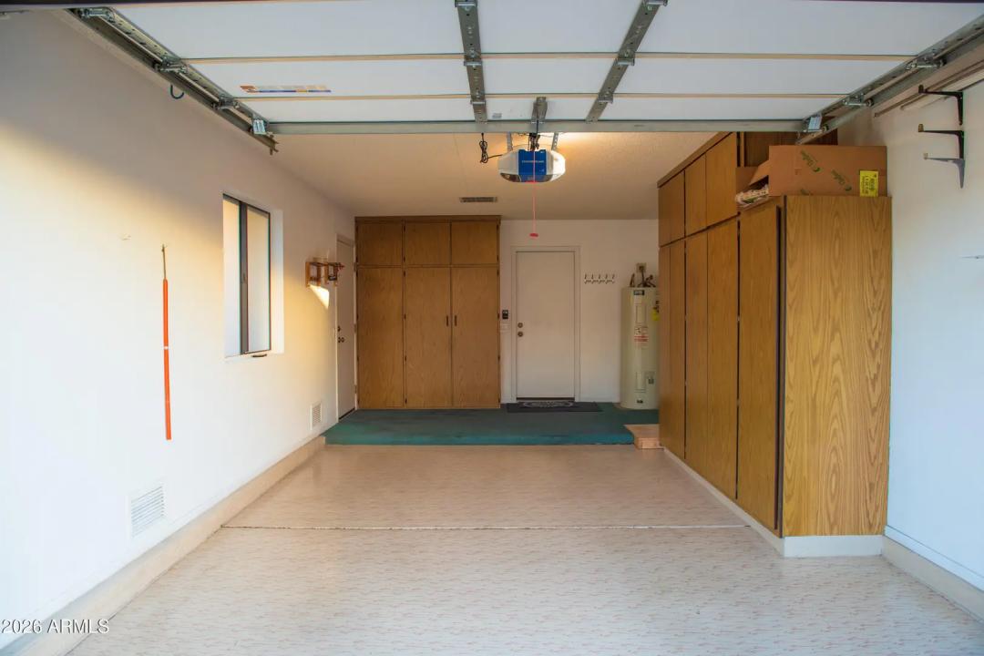 Real Estate Picture 15