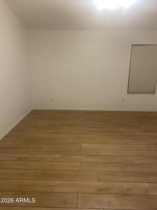 Real Estate Picture 11