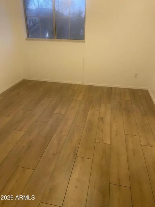 Real Estate Picture 19