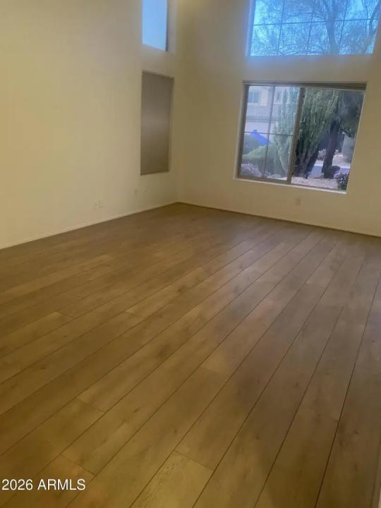 Real Estate Picture 25