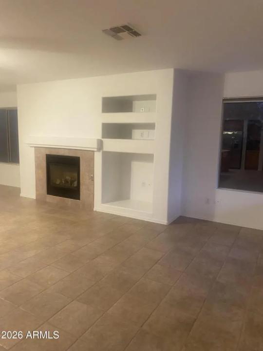 Real Estate Picture 27