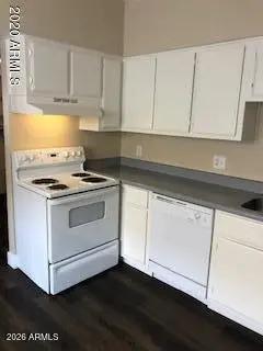 Real Estate Picture 4