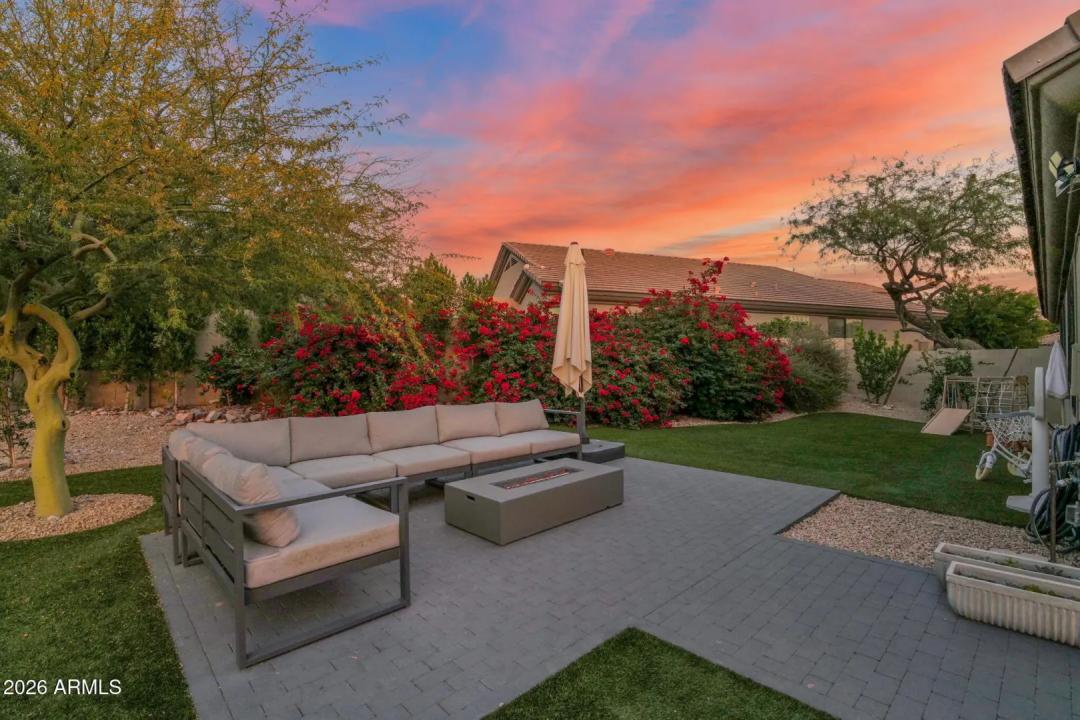 Real Estate Picture 22