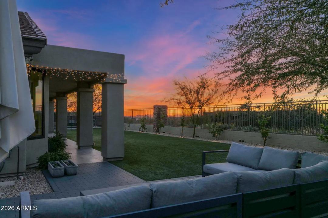 Real Estate Picture 25