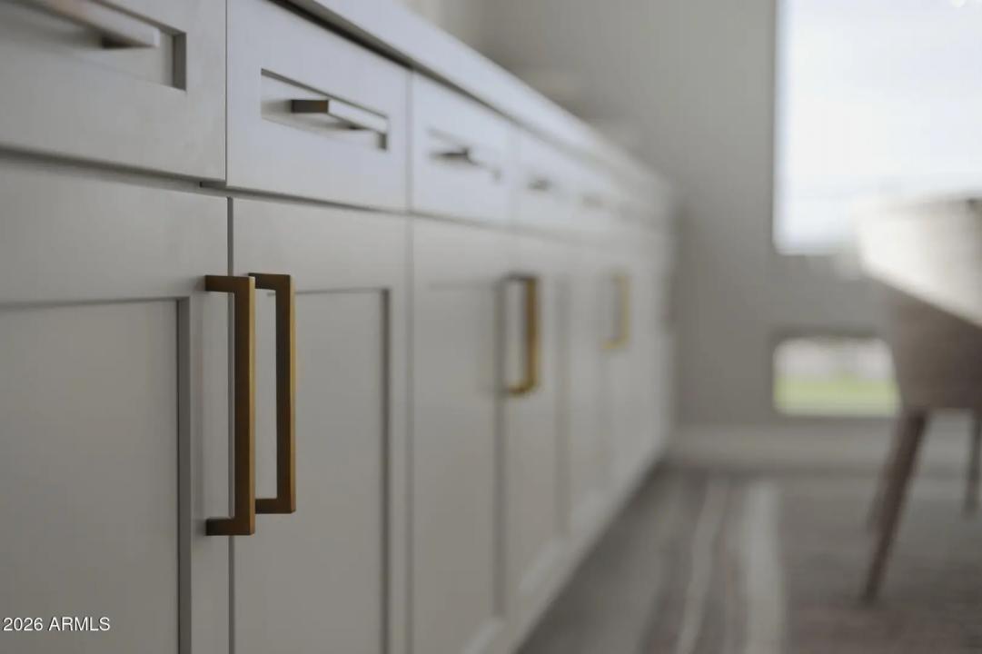 Real Estate Picture 10