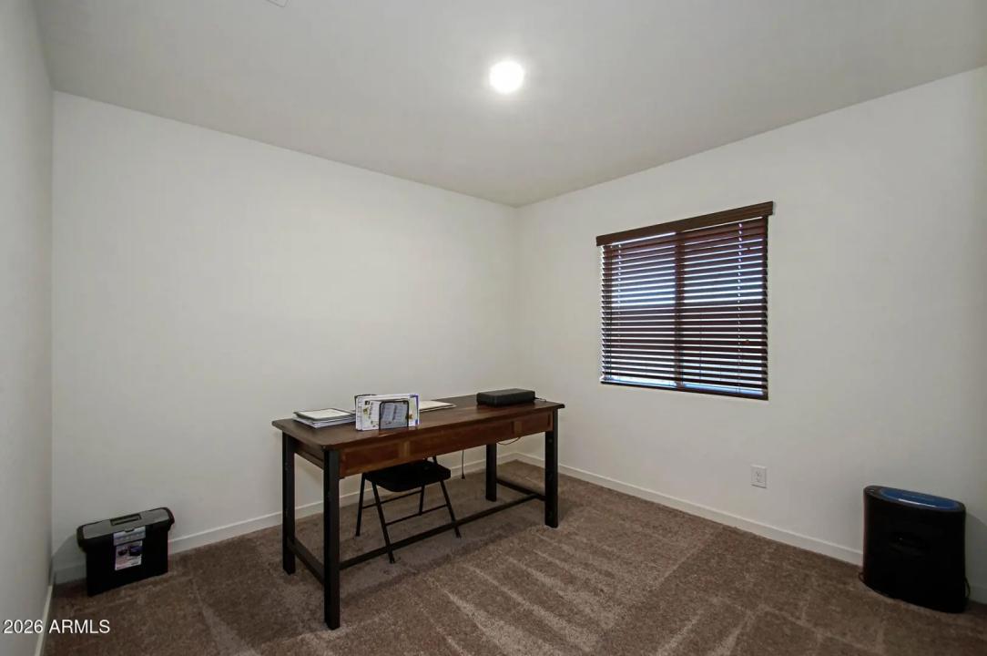Real Estate Picture 34