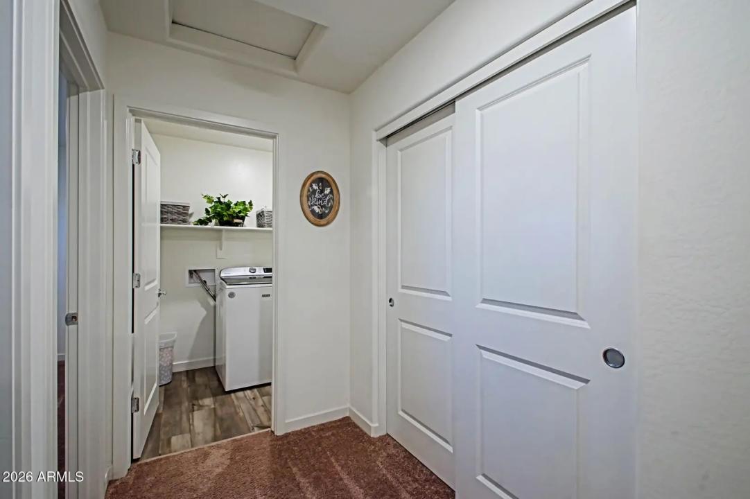 Real Estate Picture 43