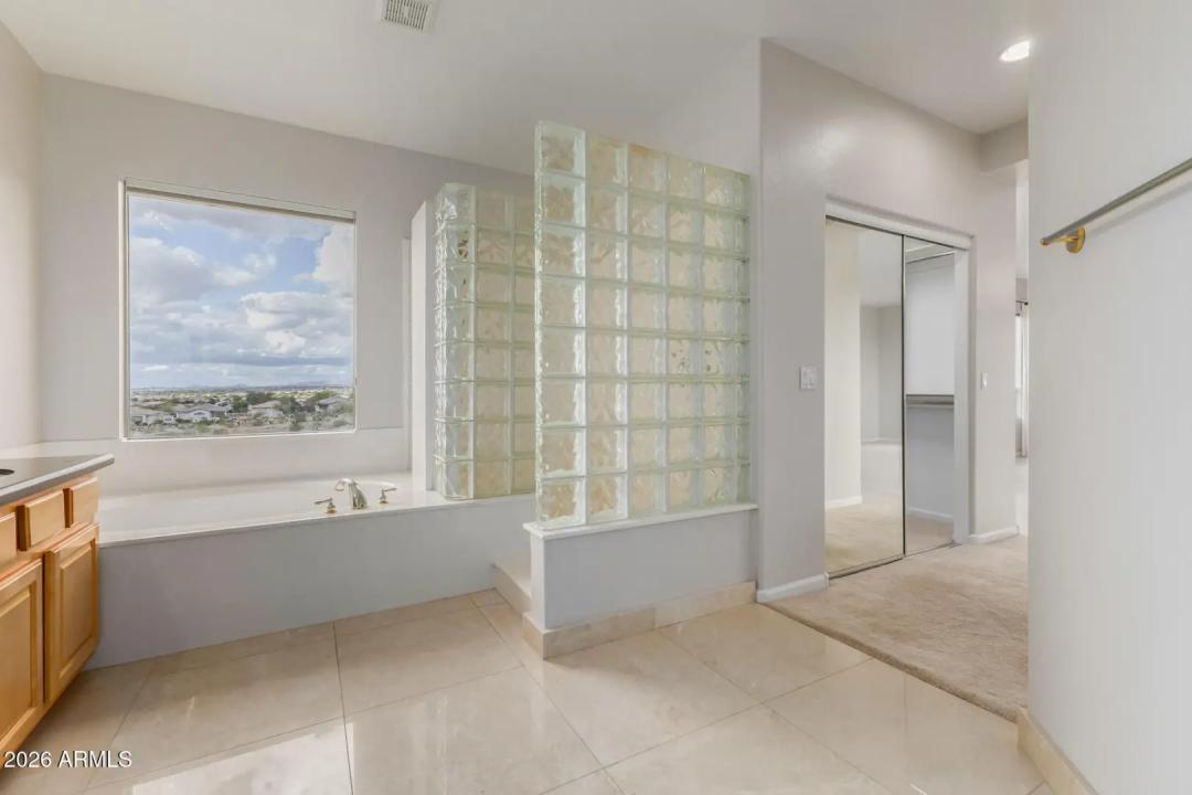 Real Estate Picture 31