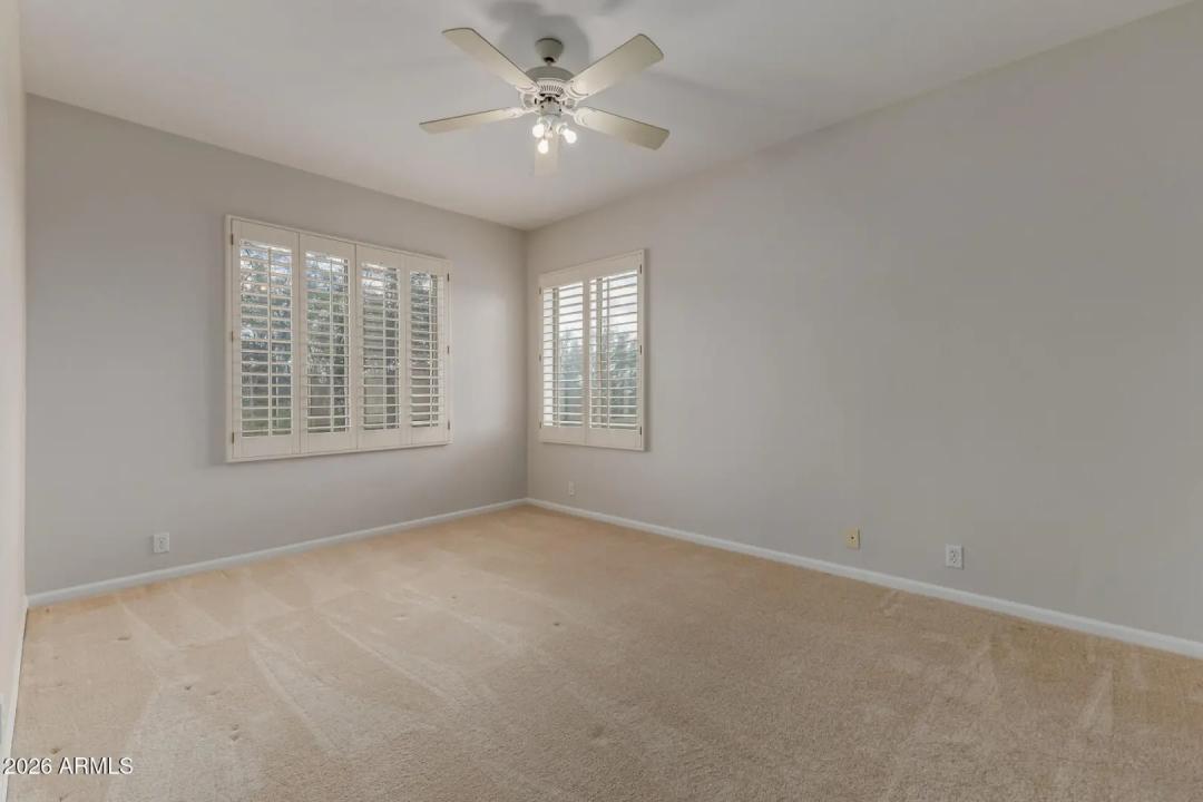 Real Estate Picture 39